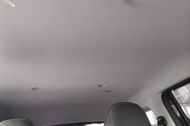 Used Chery QQ QQ Ice Cream 2022 120km Milkshake Phosphate Lithium-Iron