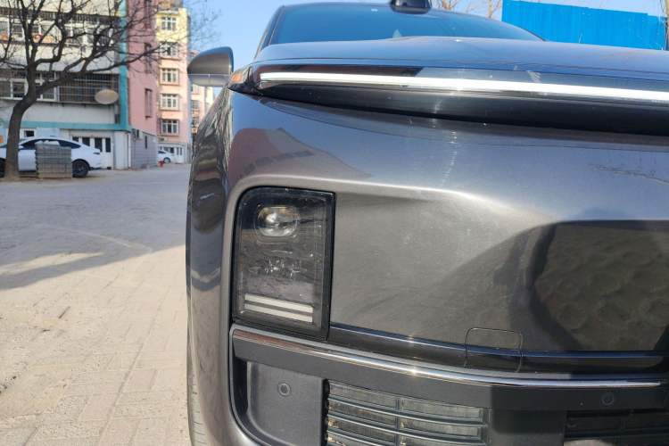 Used Li Auto L9 2022 Max model Right Front Headlight