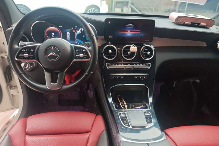 Used Mercedes-Benz GLC Coupe 2020 GLC 260 4MATIC Coupe SUV
