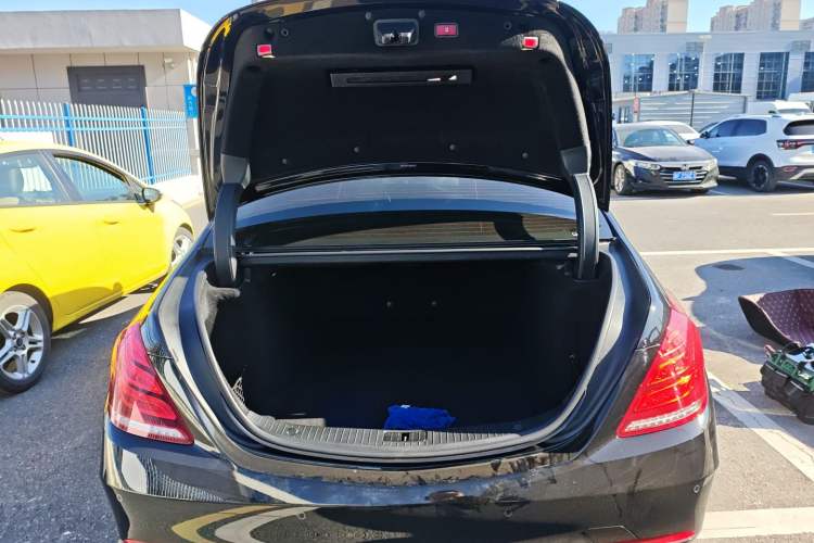 Used Mercedes-Benz S-Class 2016 S 320 L Luxury Model
