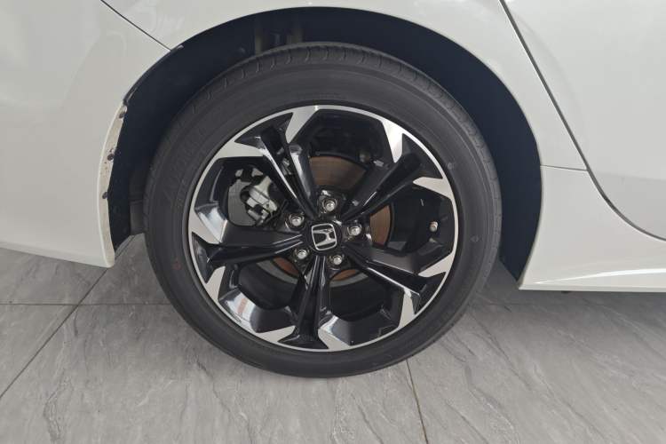 Used Honda Civic 2022 240TURBO CVT Dynamic Edition
