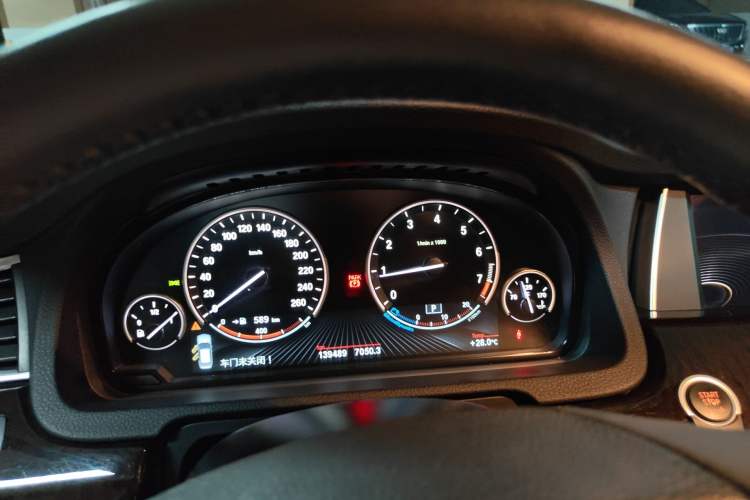 Used BMW 5 Series GT 2015 528i Leading Model Instrument Cluster