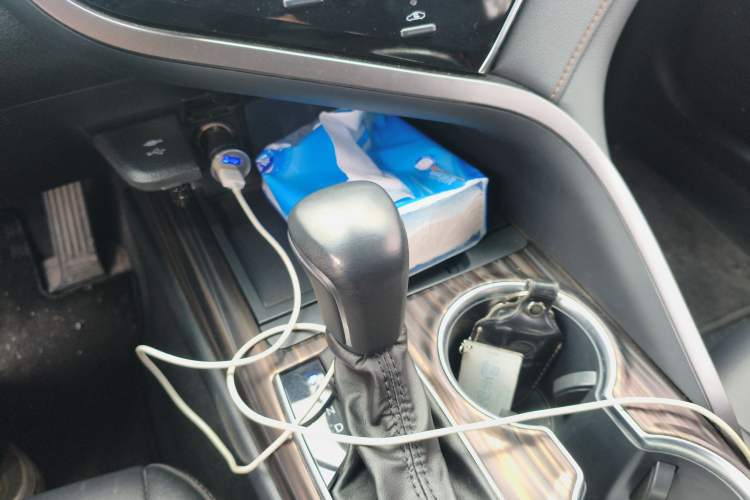 Used Toyota Camry 2019 Revised Version 2.0G Luxury Edition
