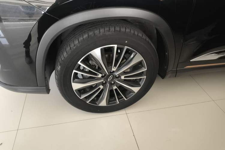 Used Chery Tiggo 8 PRO 2024 Champion Edition 390T Two-Wheel Drive Aoshi Version 5 Seats