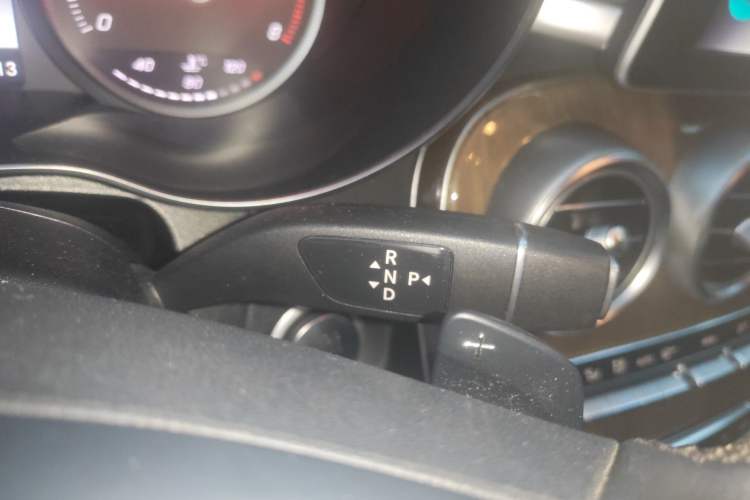 Used Mercedes-Benz GLC Coupe 2019 GLC 260 4MATIC Coupe SUV Gear Lever