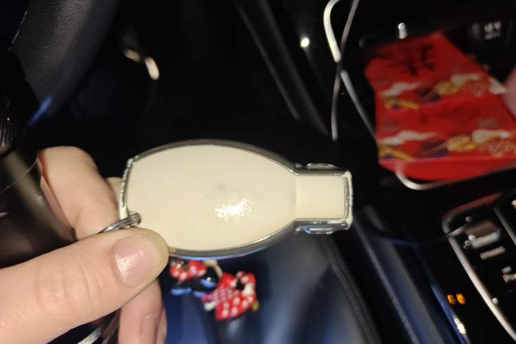 Used Mercedes-Benz GLC 2019 GLC 200 L 4MATIC Vehicle Key