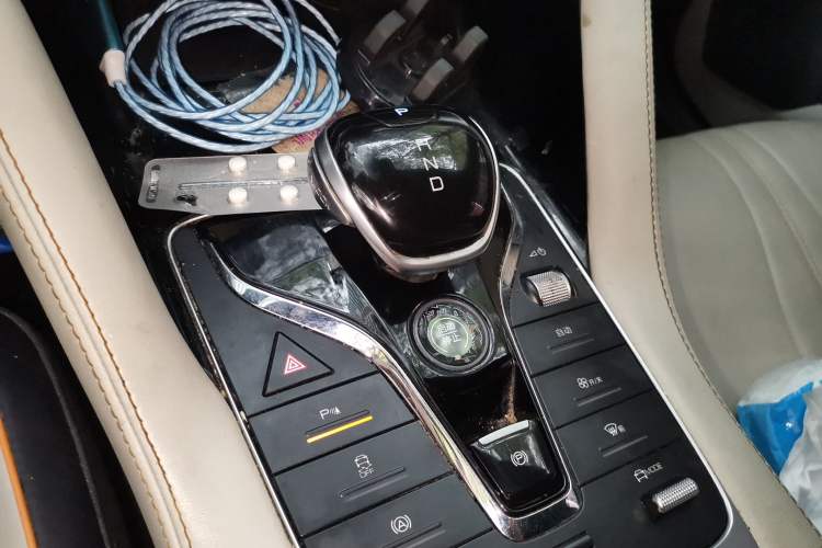 Used BYD Song PLUS New Energy 2021 EV Deluxe Model Gear Lever