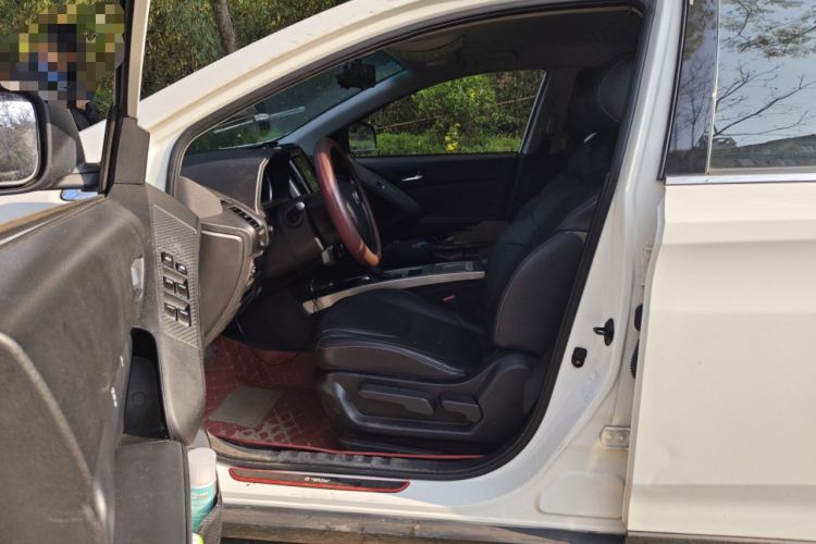 Used Luxgen U6 SUV 2016 1.8T Style Value Model
