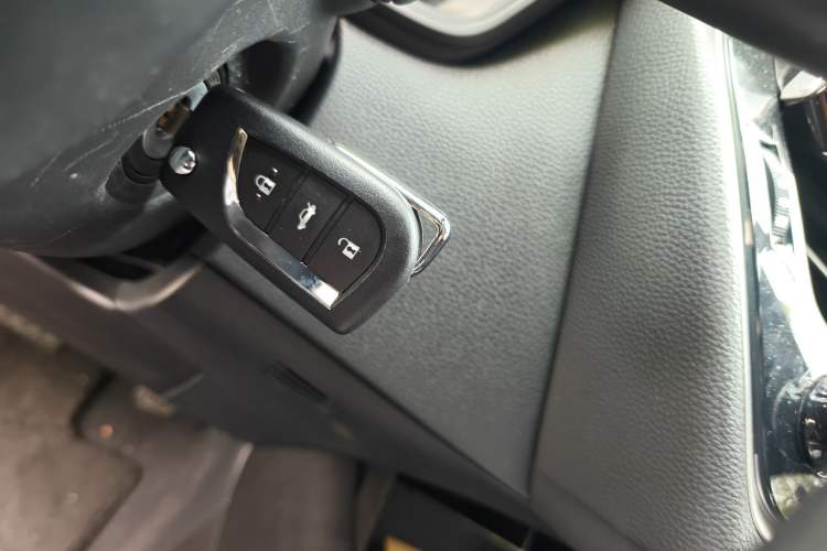 Used Toyota Levin 2022 Facelift TNGA 1.5L CVT Progressive Edition
