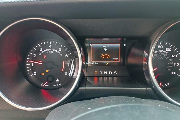 Used Ford Mustang 2018 2.3T Automatic Hardtop Standard Trim U.S. Specification Odometer Close Up