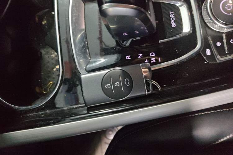 Used EXEED Lingyun 2020 1.6T Two-Wheel Drive Star Edition