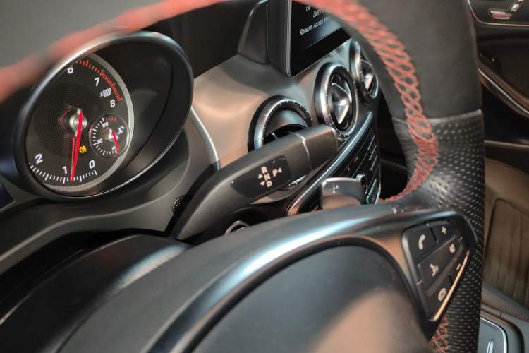 Used Mercedes-Benz CLA 2017 CLA 220 4MATIC
