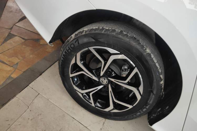 Used MG 5 2023 180 DVVT CVT Fashion Edition