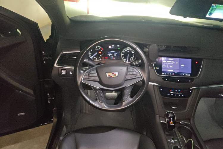 Used Cadillac XT5 2020 Revised Version 28T Four-Wheel Drive Luxury Edition Steering Wheel