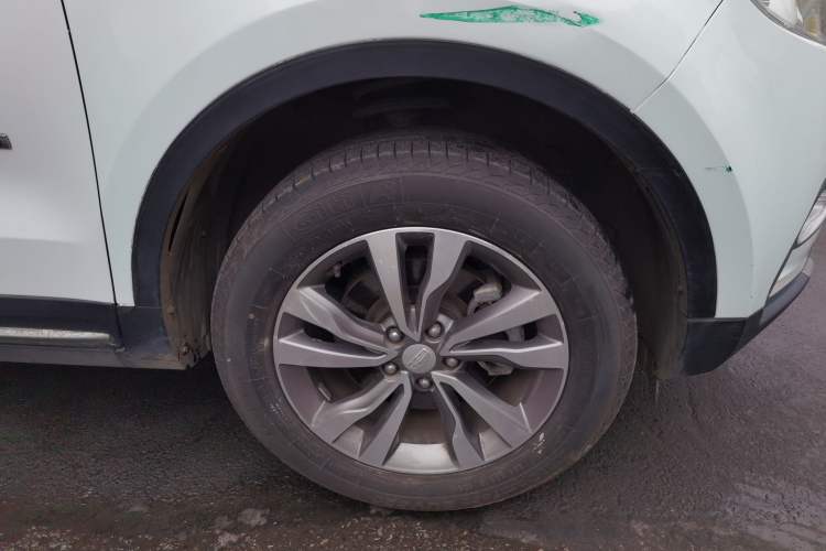 Used Geely Auto Emgrand X7 Sport 2016 1.8TD Automatic ZhiShang Model