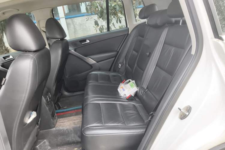 Used Volkswagen Tiguan 2012 1.8TSI Automatic Two-Wheel Drive Trend Edition Left Rear Seat
