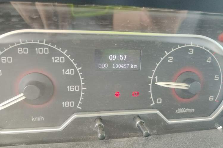 Used SAIC MAXUS Xintu V80 