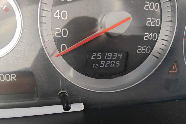 Used Volvo XC90 2013 2.5T T5 Luxury Upgrade Edition