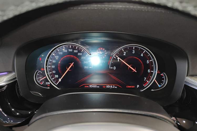 Used BMW 6 Series GT 2018 640i xDrive M Sport Package
