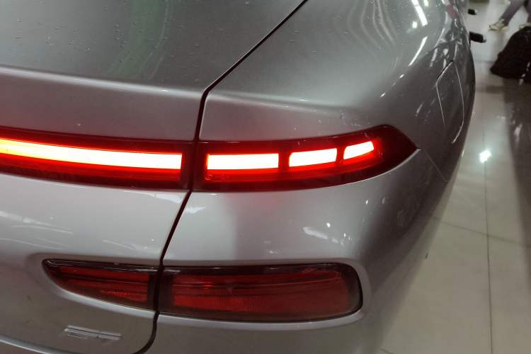 Used XPeng P7 2024 P7i 550 Pro