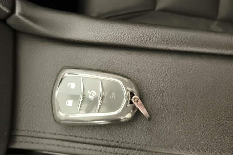 Used Cadillac XT5 2018 25T Luxury Model