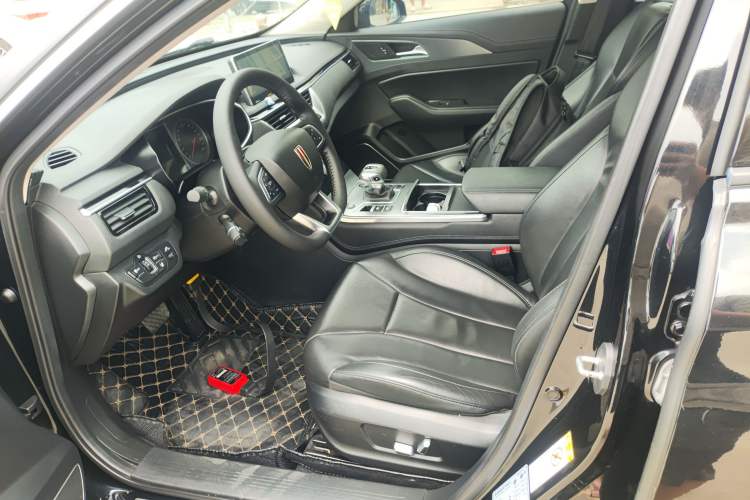 Used Hongqi H5 2022 Classic Model Facelift 1.8T Automatic Smart Connect Flagship Edition Left Front Seat