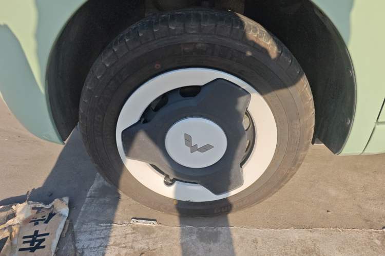 Used Wuling Hongguang MINIEV 2024 3rd Generation 215km Youth Edition
