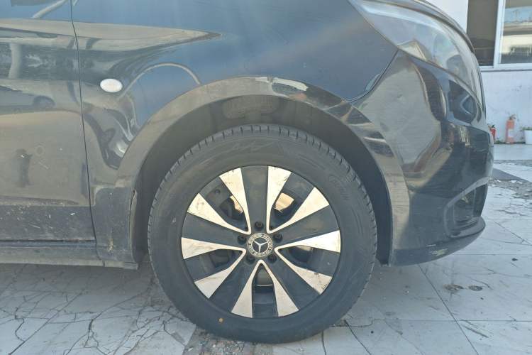 Used Mercedes-Benz Vito 2021 2.0T Elite Version 7 Seats