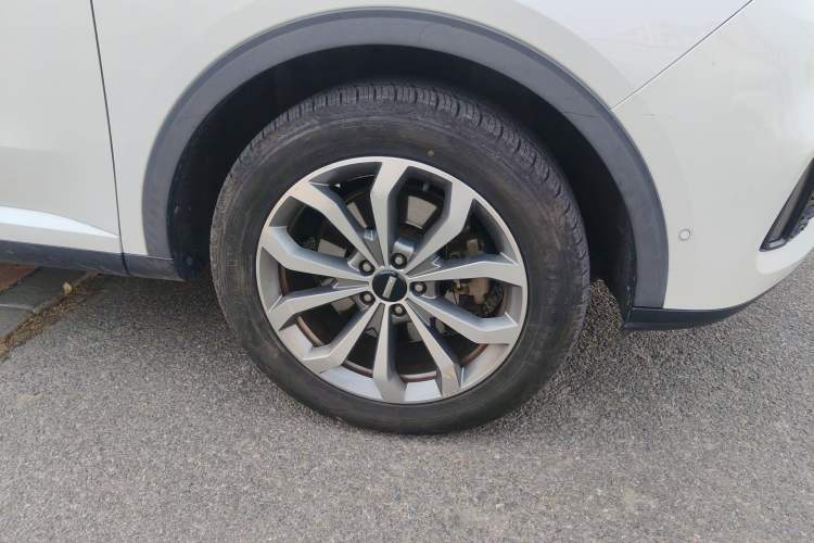 Used Wey VV6 2018 2.0T Four-Wheel Drive Flagship Version China V Standard
