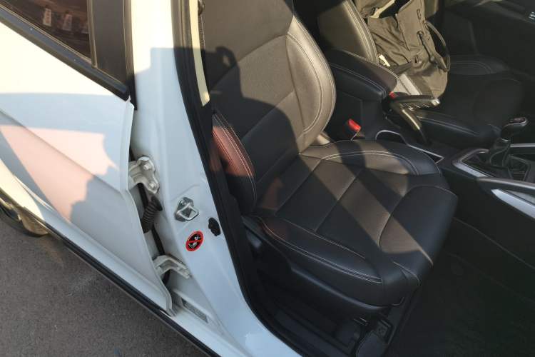 Used Geely Auto Vision X3 2017 1.5L Manual Luxury Model
