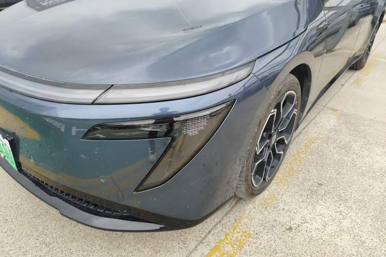 Used Nissan N7 2025 625 Max Left Front Headlight