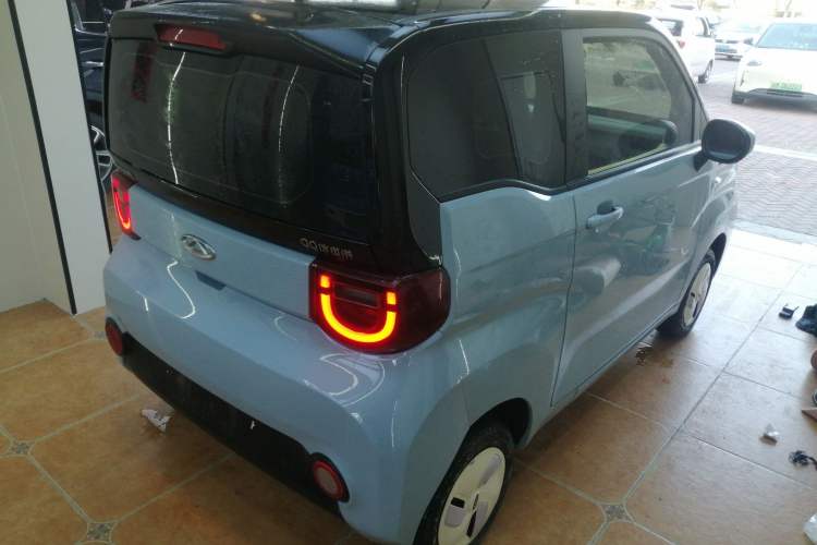 Used Chery QQ Ice Cream 2022 120km Conical Shape Lithium Iron Phosphate