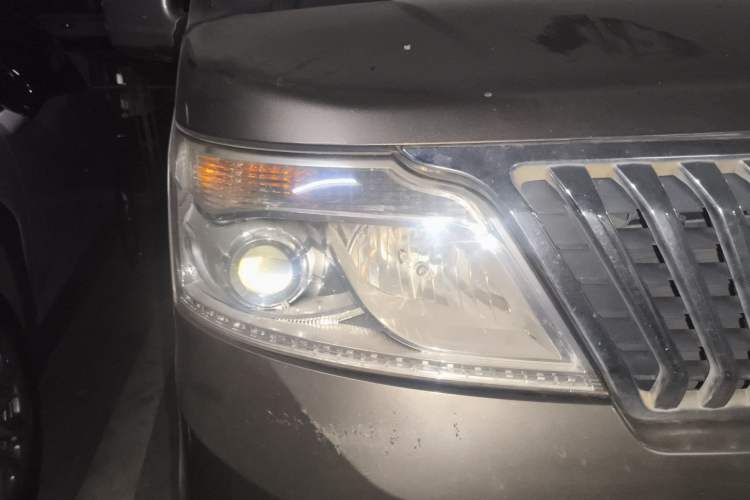 Used CHANGAN KAICHENG Ruixing M80 2014 1.5L CNG Comfort Model 4G15S
