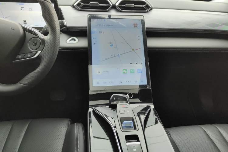 Used Dongfeng Aeolus Mage 2023 1.5T Luxury Edition
