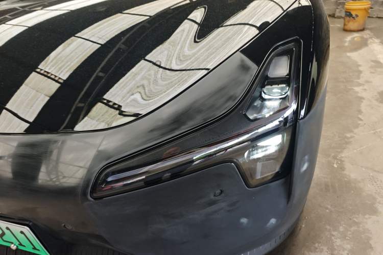 Used XPeng MONA M03 2024 620 with Ultra-Long Range Left Front Headlight