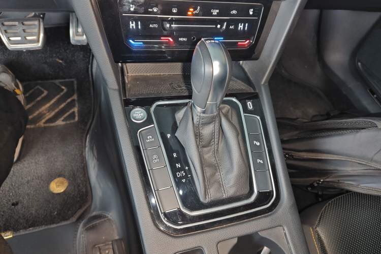 Used Volkswagen FAW-Volkswagen CC 2024 380TSI Striking All-Encompassing Edition