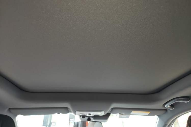 Used CHANGAN UNI-V 2022 2.0T Leading-Speed Edition
