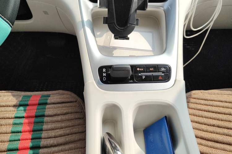 Used Geely Galaxy Geome 2025 310km Youth Edition Gear Lever