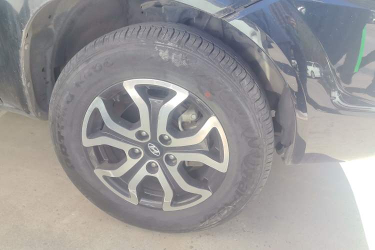 Used Hyundai Tucson 2013 2.0L Manual Two-Wheel Drive Fashion Edition
