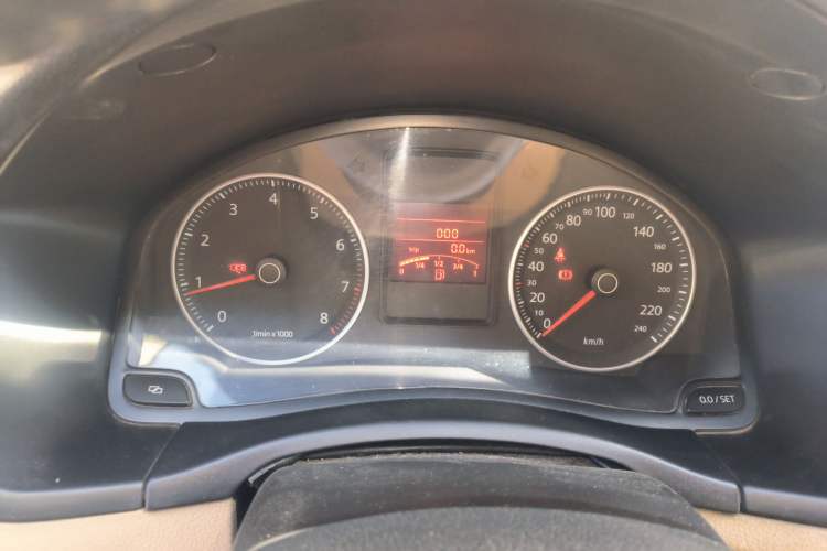 Used Volkswagen Bora 2008 1.6L Manual Fashion Model Instrument Cluster