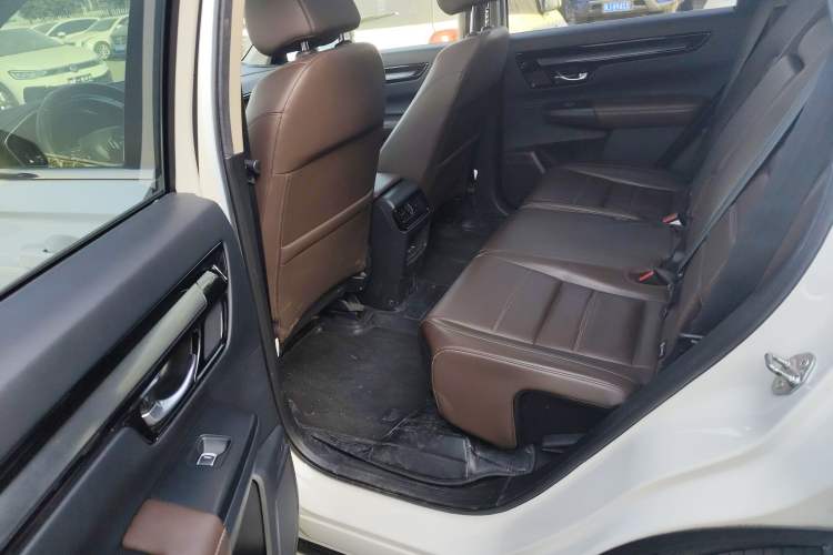 Used Honda CR-V 2023 240TURBO Two-Wheel Drive Deluxe Edition 7 Seats