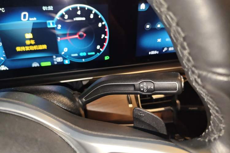 Used Mercedes-Benz GLS-Class  Gear Lever