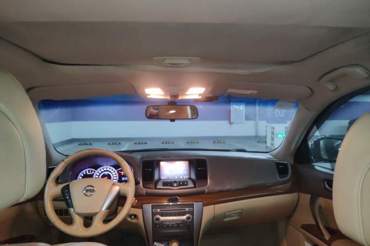 Used Nissan Teana 2011 2.0L XL Comfort Edition Headliner