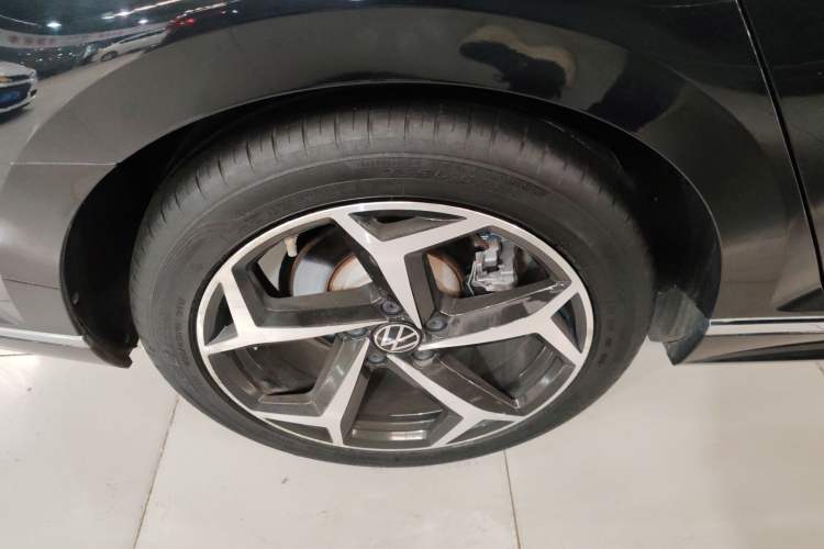 Used Volkswagen Magotan 2023 2 Million Units Commemorative Edition 330TSI DSG Luxury Version
