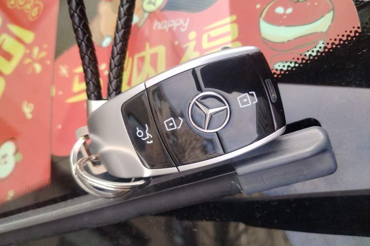 Used Mercedes-Benz V-Class 
