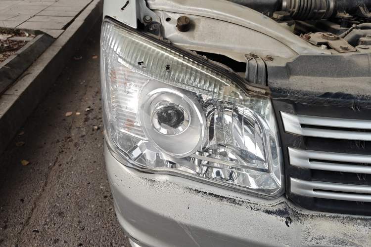 Used FORTHING Lingzhi 2018 M3 1.5L 7-Seater Standard Model
