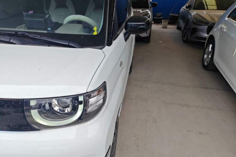 Used Chery QQ Ice Cream 2024 Edition Youth Version 205km Sundae Left Front Headlight