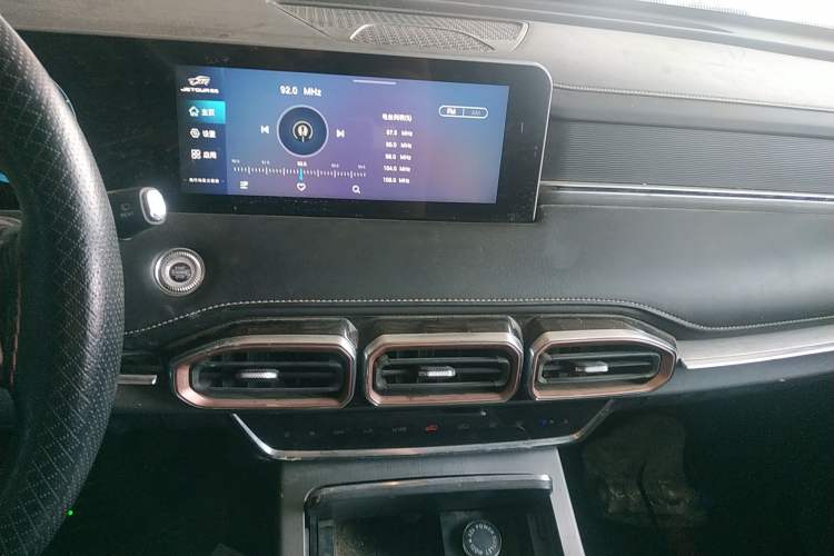 Used JETOUR X70 PLUS 2021 1.5T Manual Lin 5-Seater
