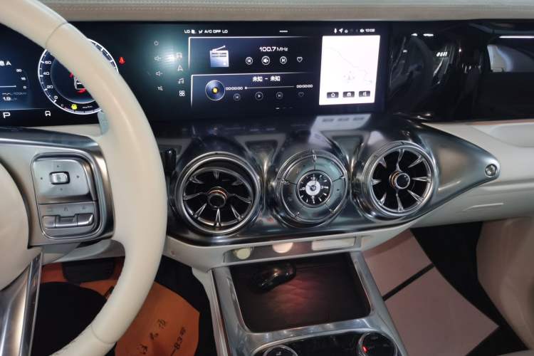 Used Cyberspace Tank 300 2021 2.0T Cyber Tank
