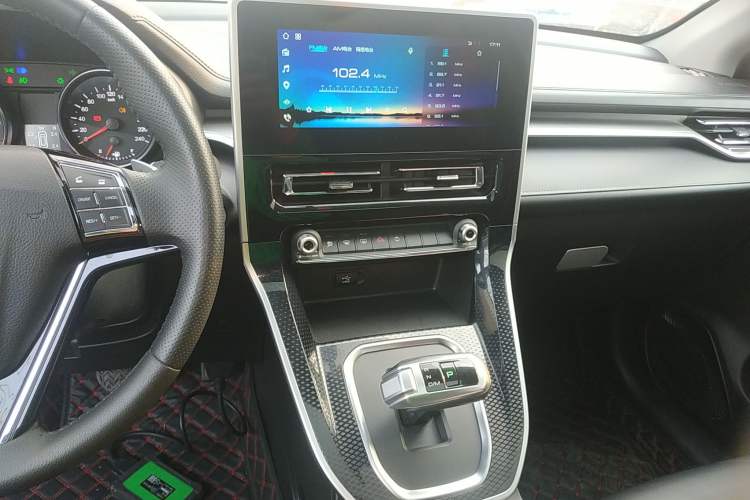 Used Haval M6 2021 PLUS 1.5T DCT Luxury Smart Connectivity Model
